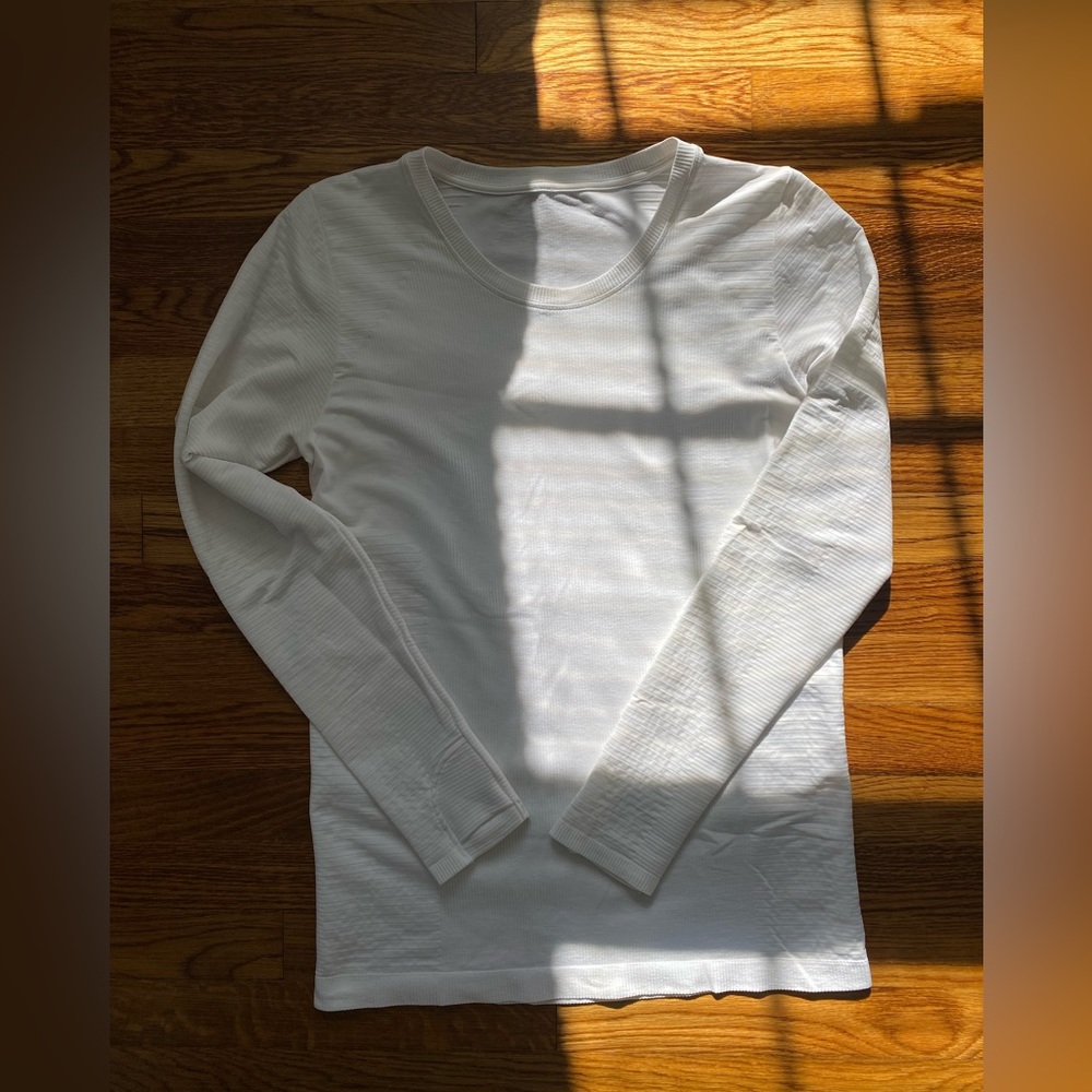 Athleta White Long Sleeve Tee